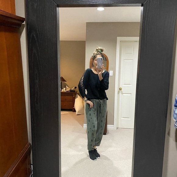 Line sweater - Picture 5 of 6